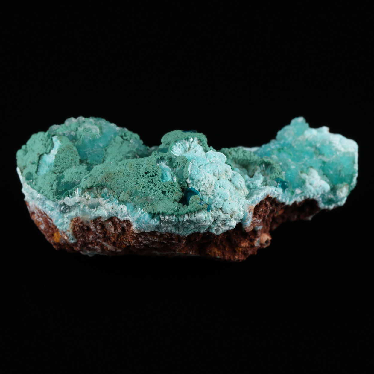 Veszelyite On Hemimorphite With Aurichalcite