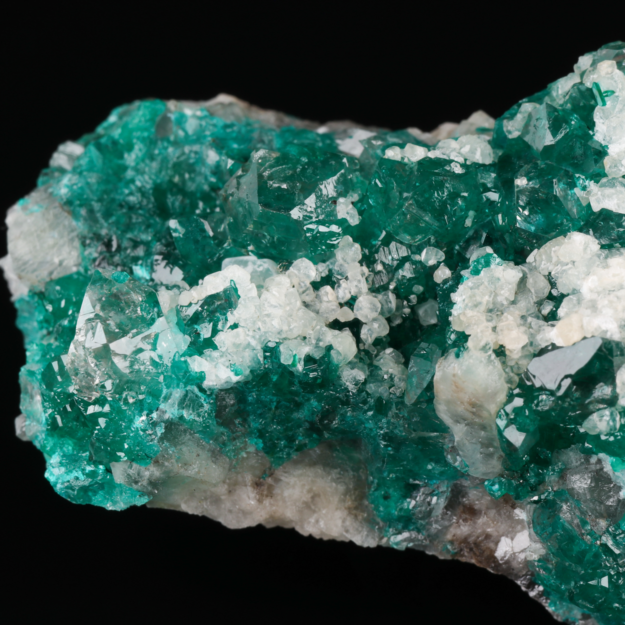 Calcite On Dioptase In Quartz