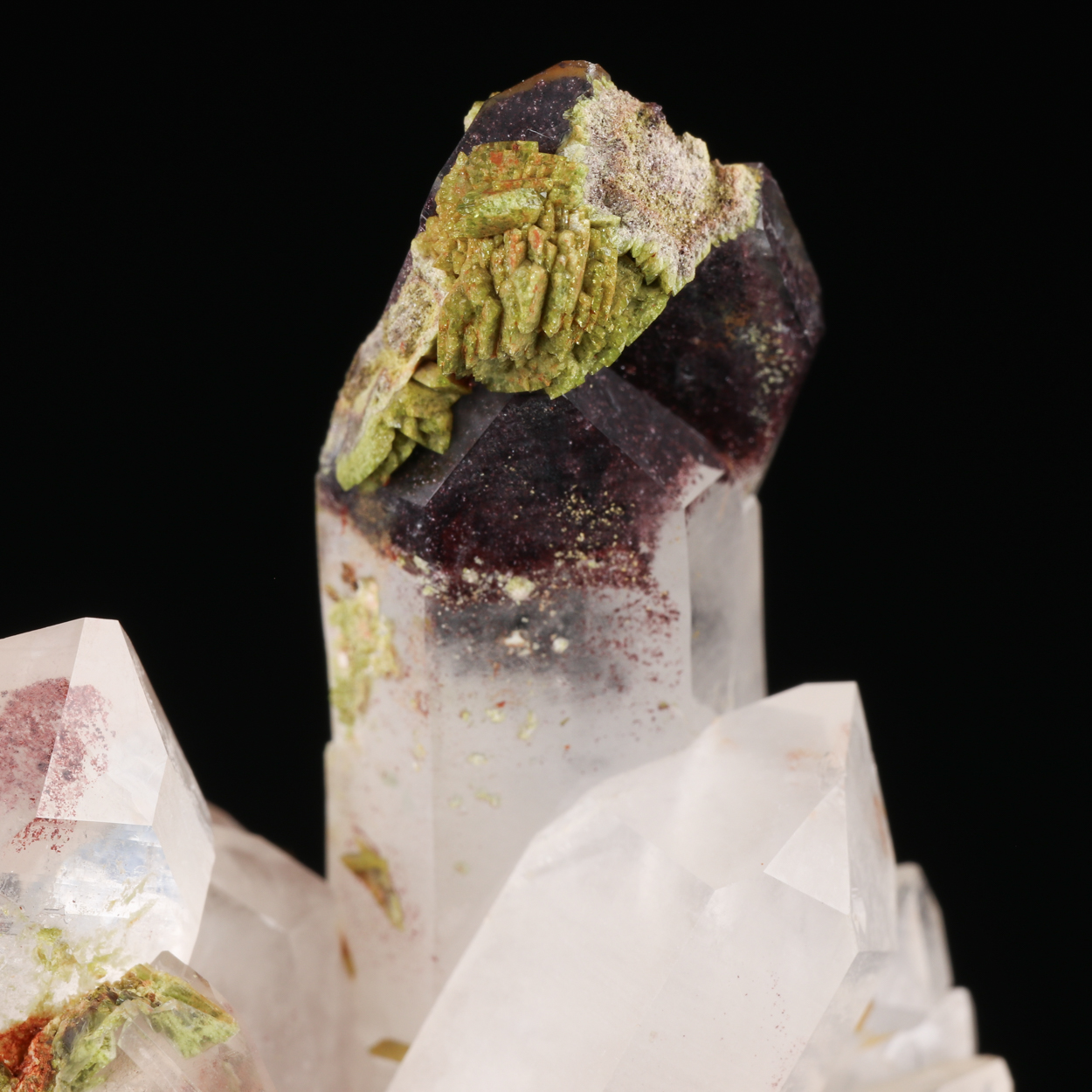 Epidote On Hematite In Quartz