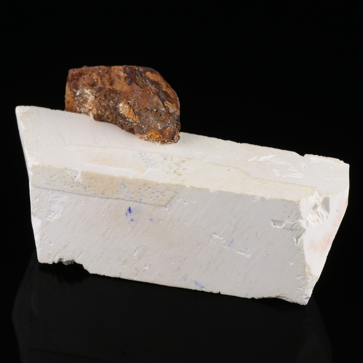 Ilmenite On Feldspar