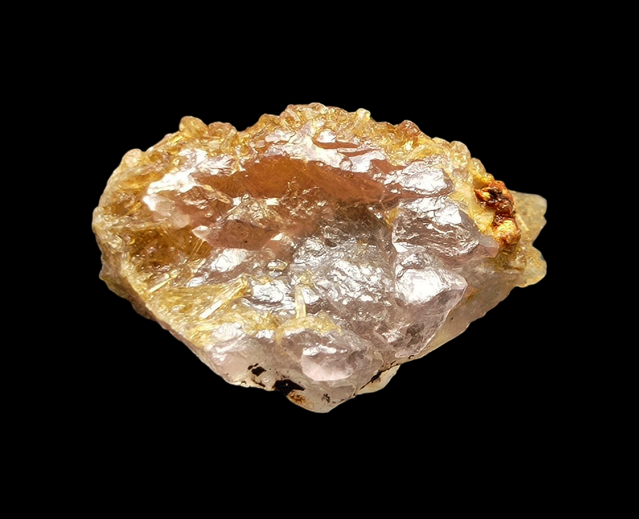 Rose Quartz With Childrenite