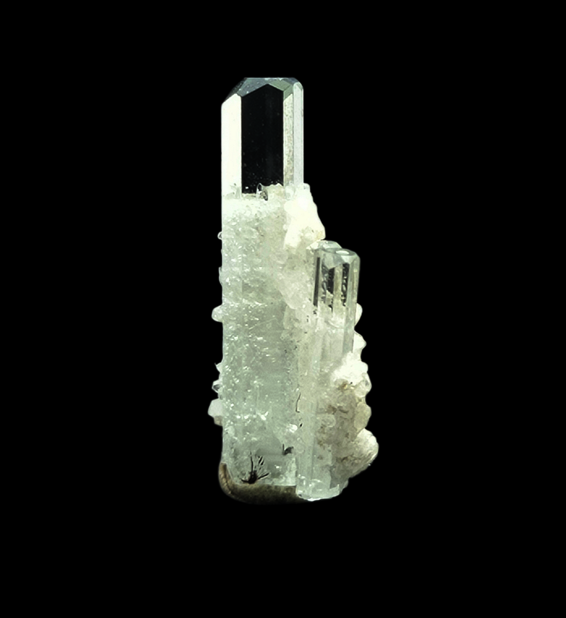 Aquamarine With Cleavelandite