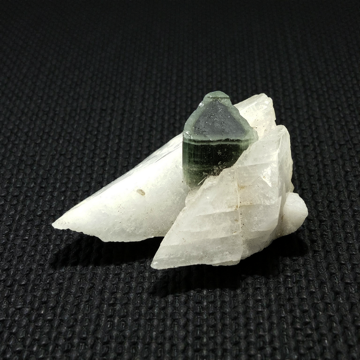 Elbaite Var Tourmaline With Cleavelandite