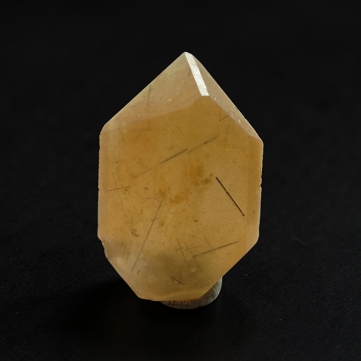 Quartz With Astrophyllite & Riebeckite Inclusions