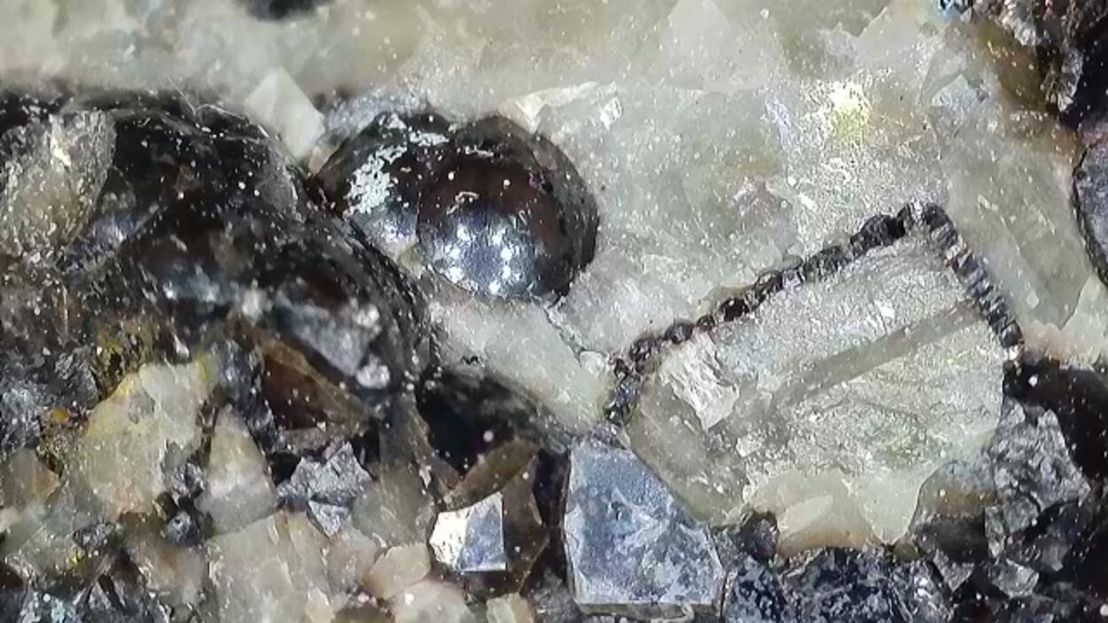 Uraninite