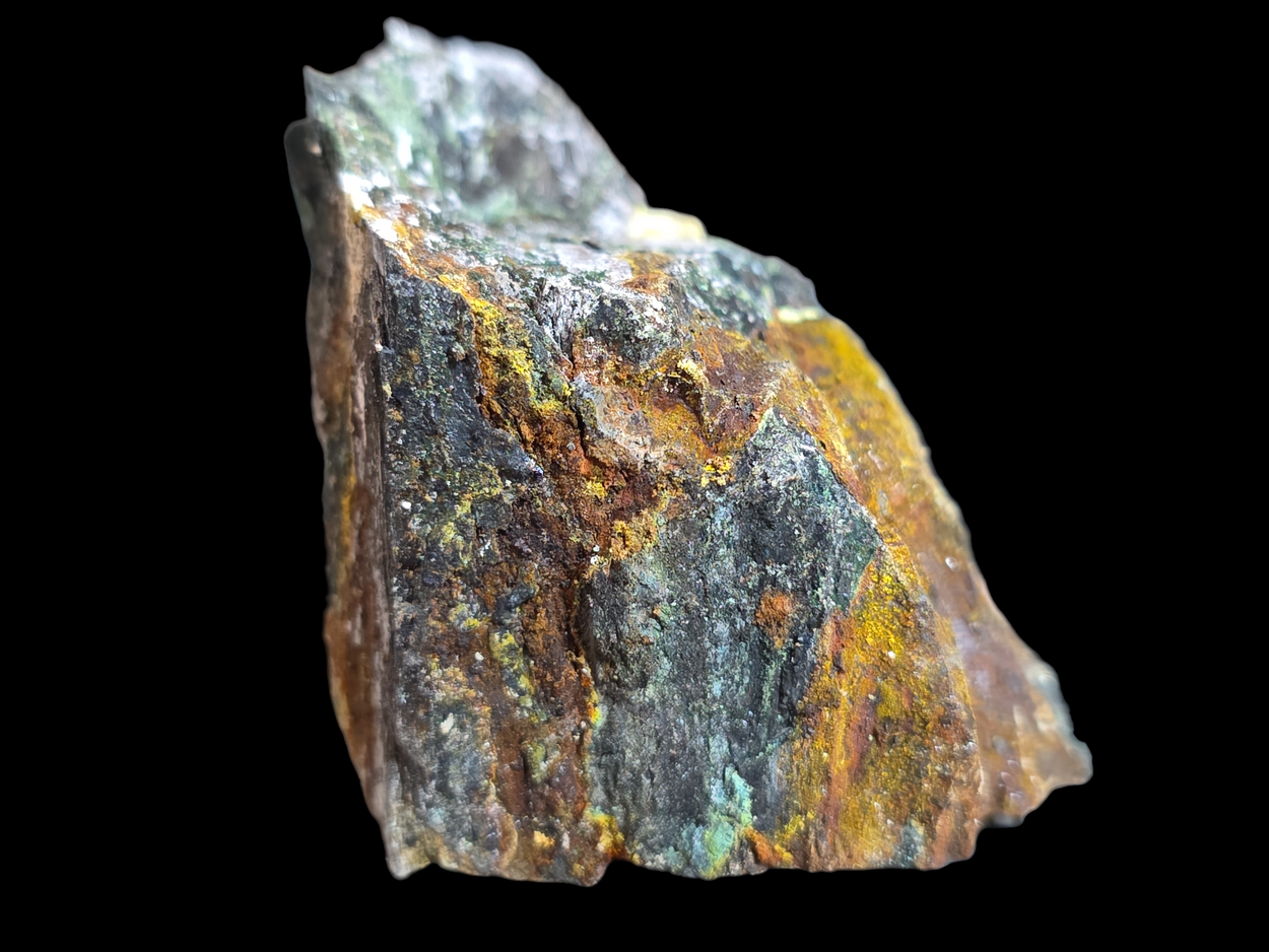 Andersonite With Natrozippeite Psm Petrified Wood