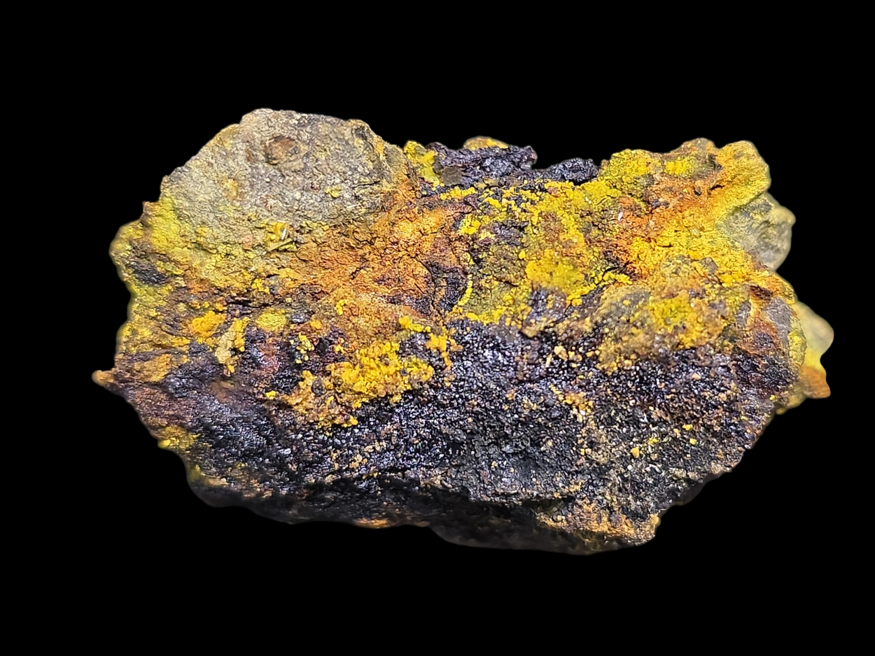 Schoepite With Rutherfordine On Uraninite