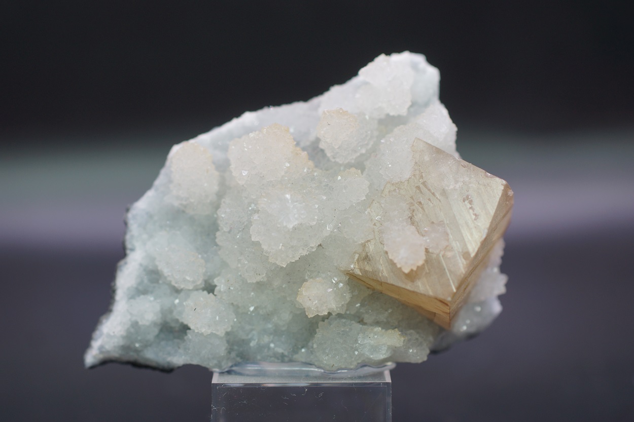 Calcite With Chalcedony