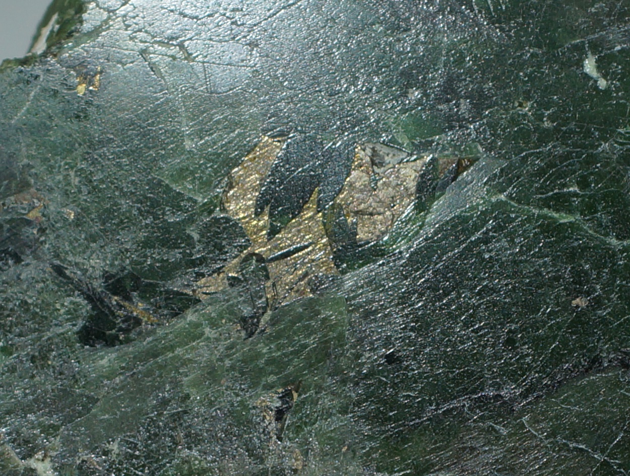 Chromian Diopside & Pyrrhotite