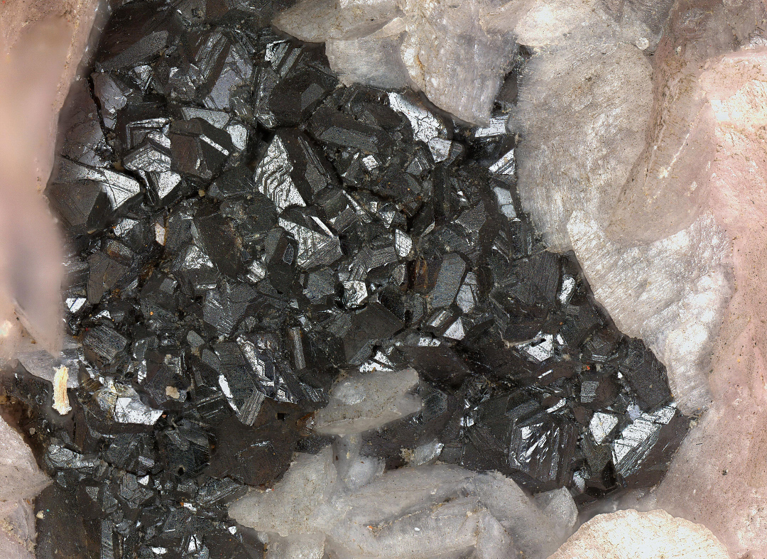 Alabandite & Rhodochrosite