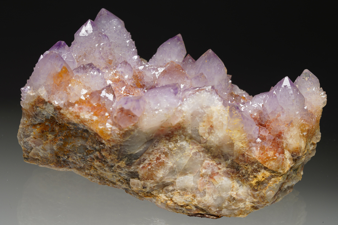Quartz Var Amethyst