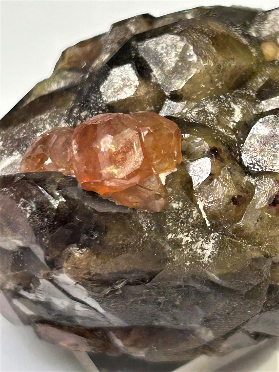 Grossular With Vesuvianite