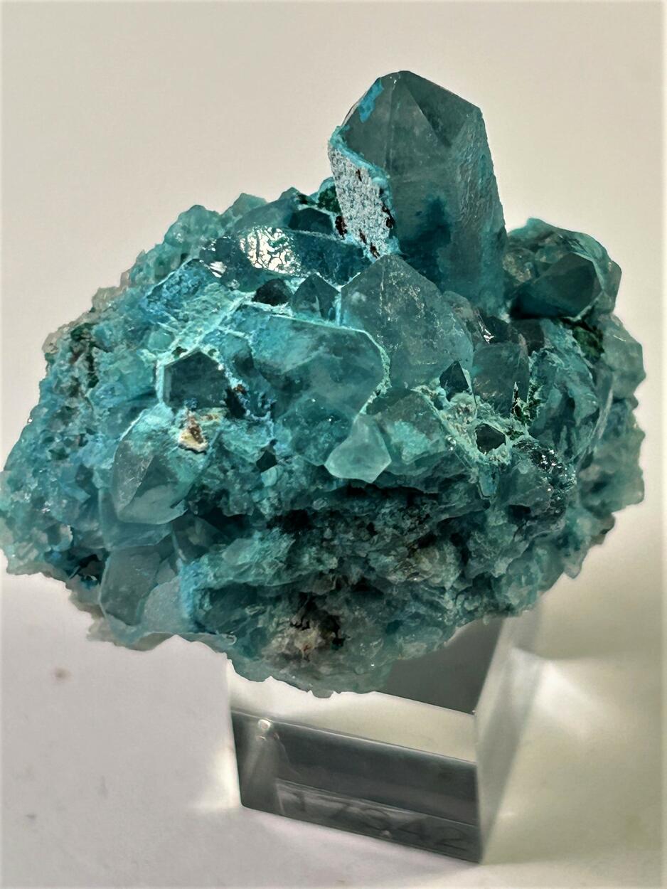 Quartz With Shattuckite Inclusions