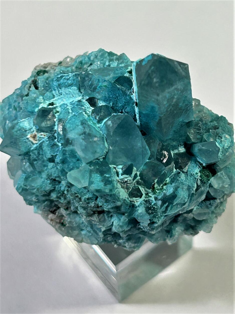 Quartz With Shattuckite Inclusions