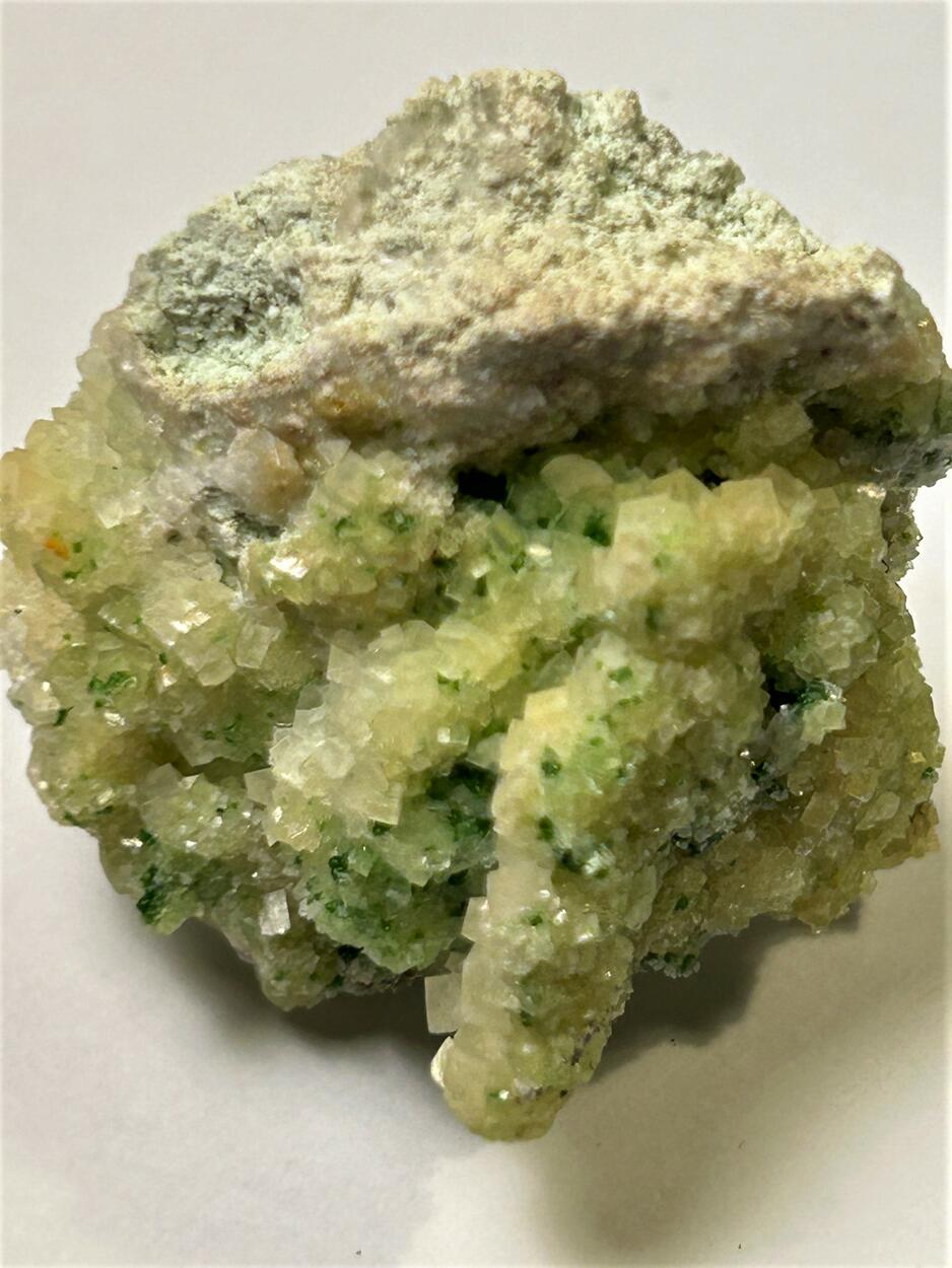 Calcite With Mottramite