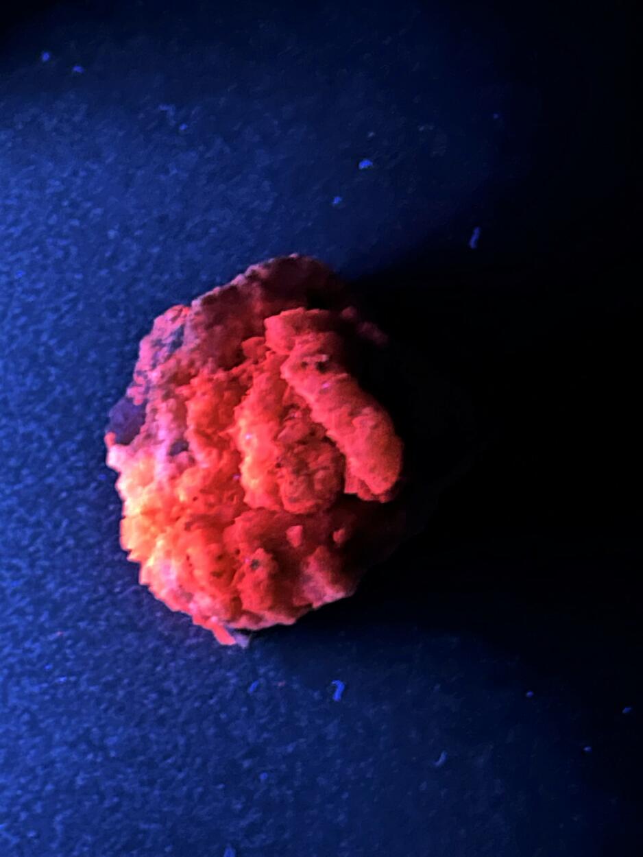 Calcite With Mottramite