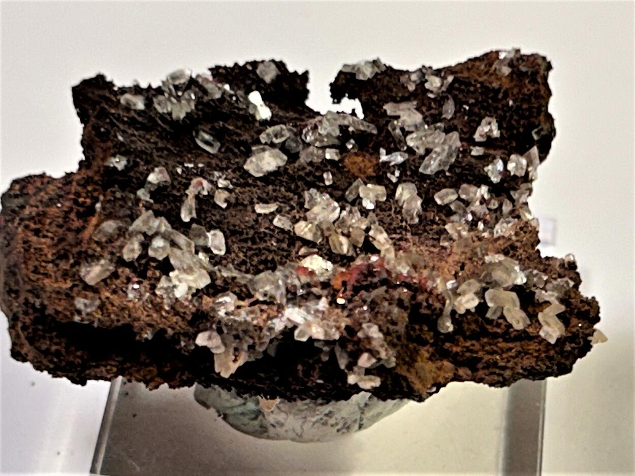 Tarbuttite