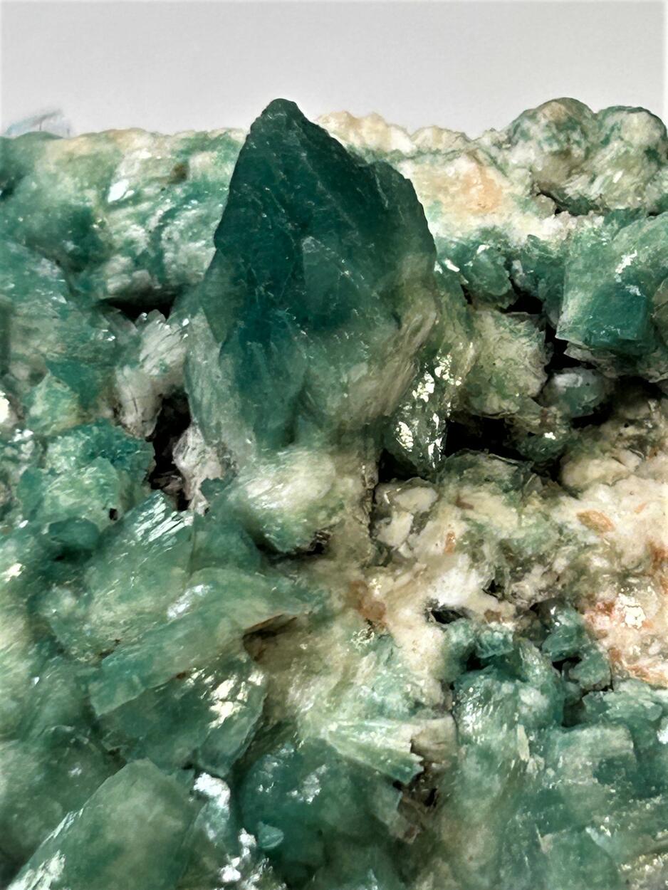 Heulandite With Celadonite Inclusions