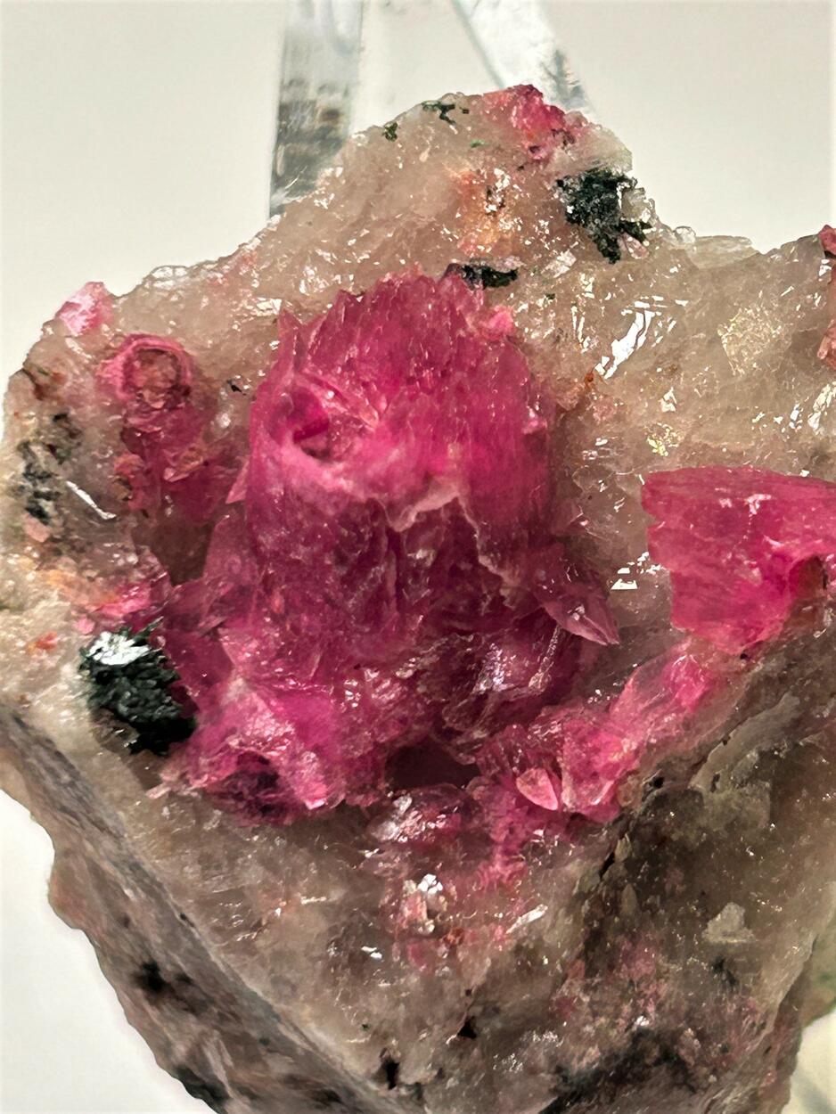 Cobaltoan Calcite Malachite & Quartz