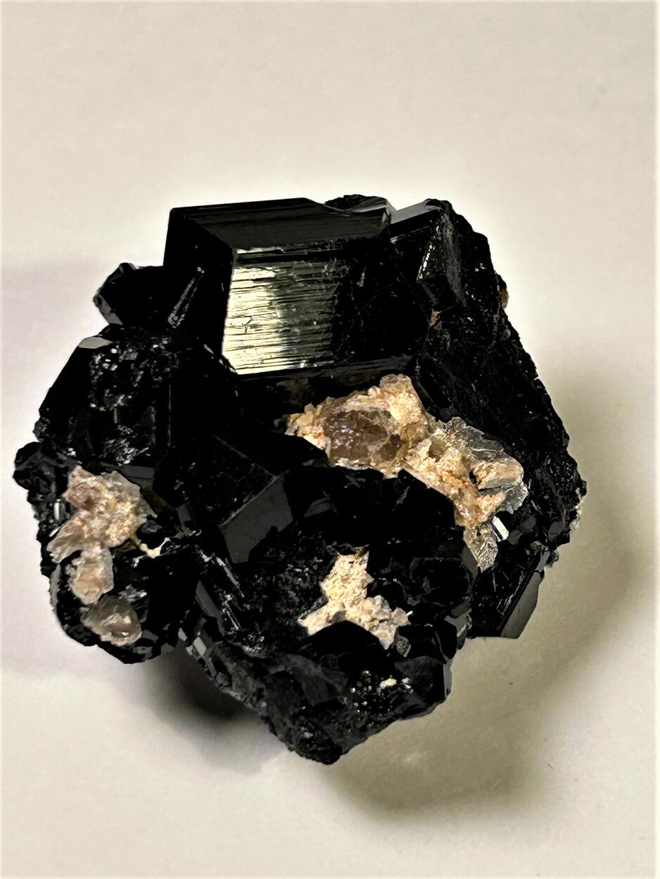 Hyalite Opal & Tourmaline Var Schorl