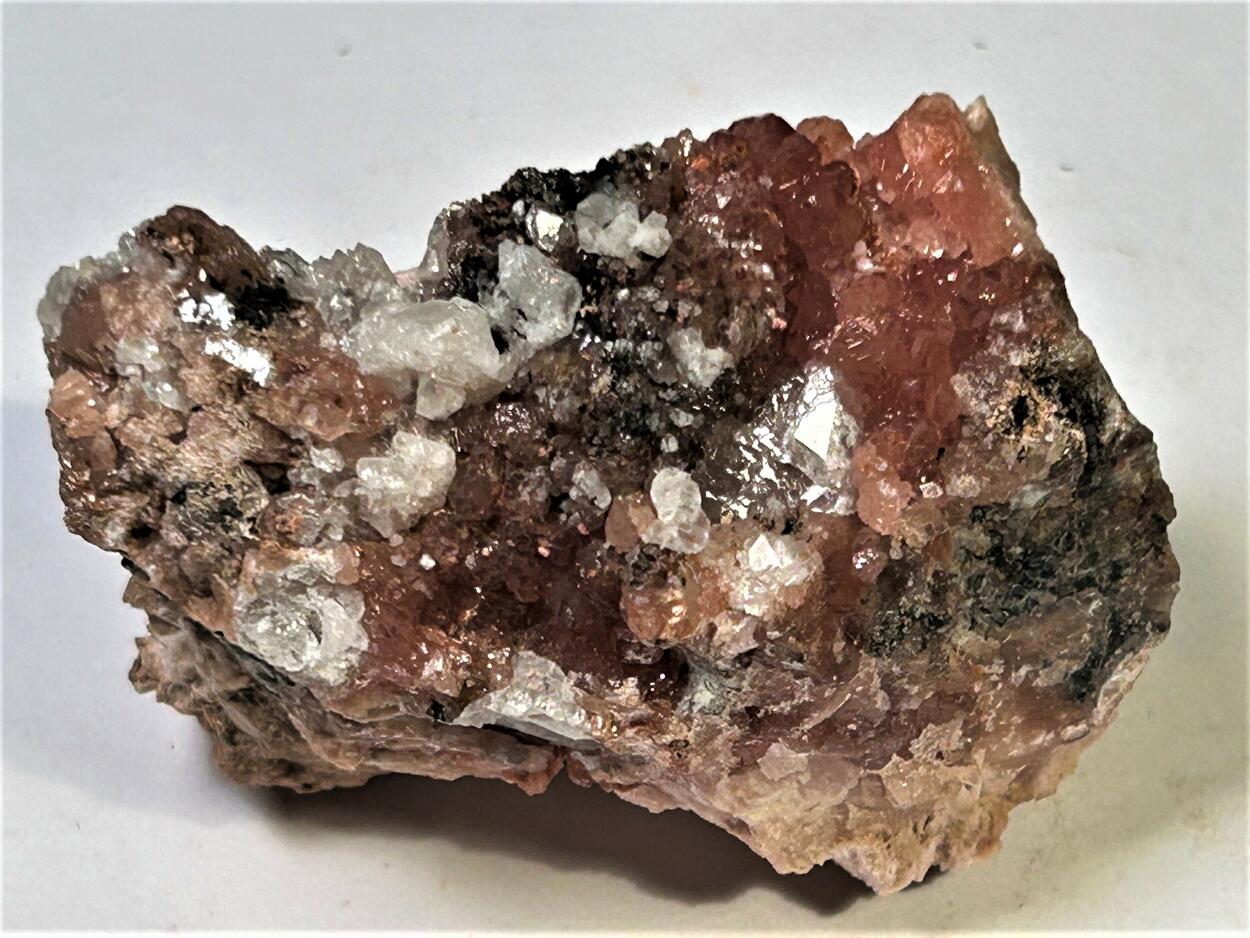 Olmiite & Calcite