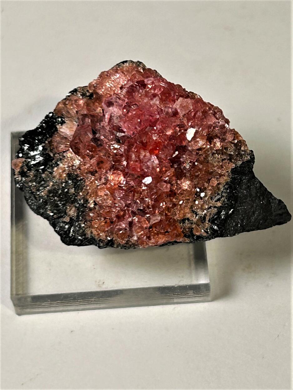 Rhodochrosite & Manganite