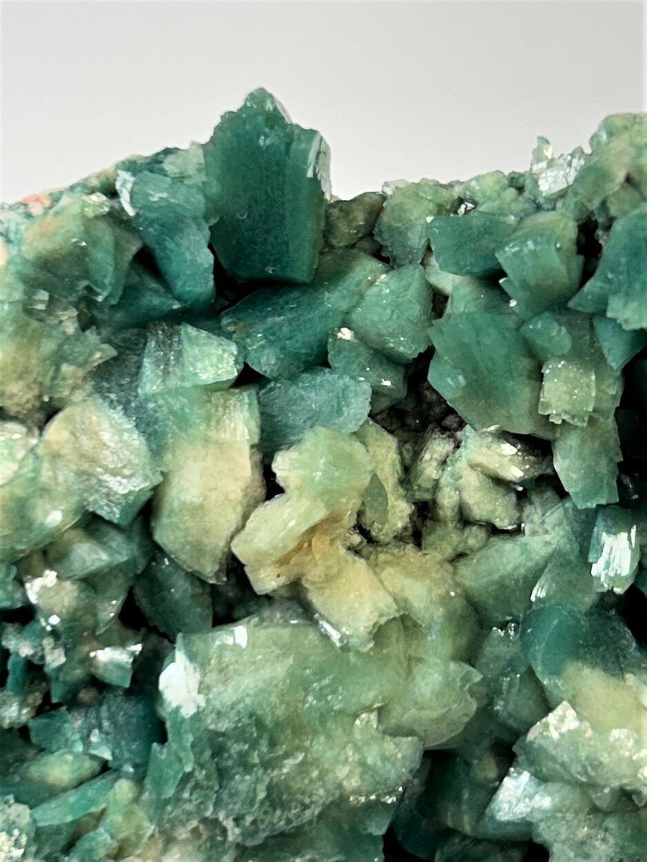 Heulandite With Celadonite Inclusions