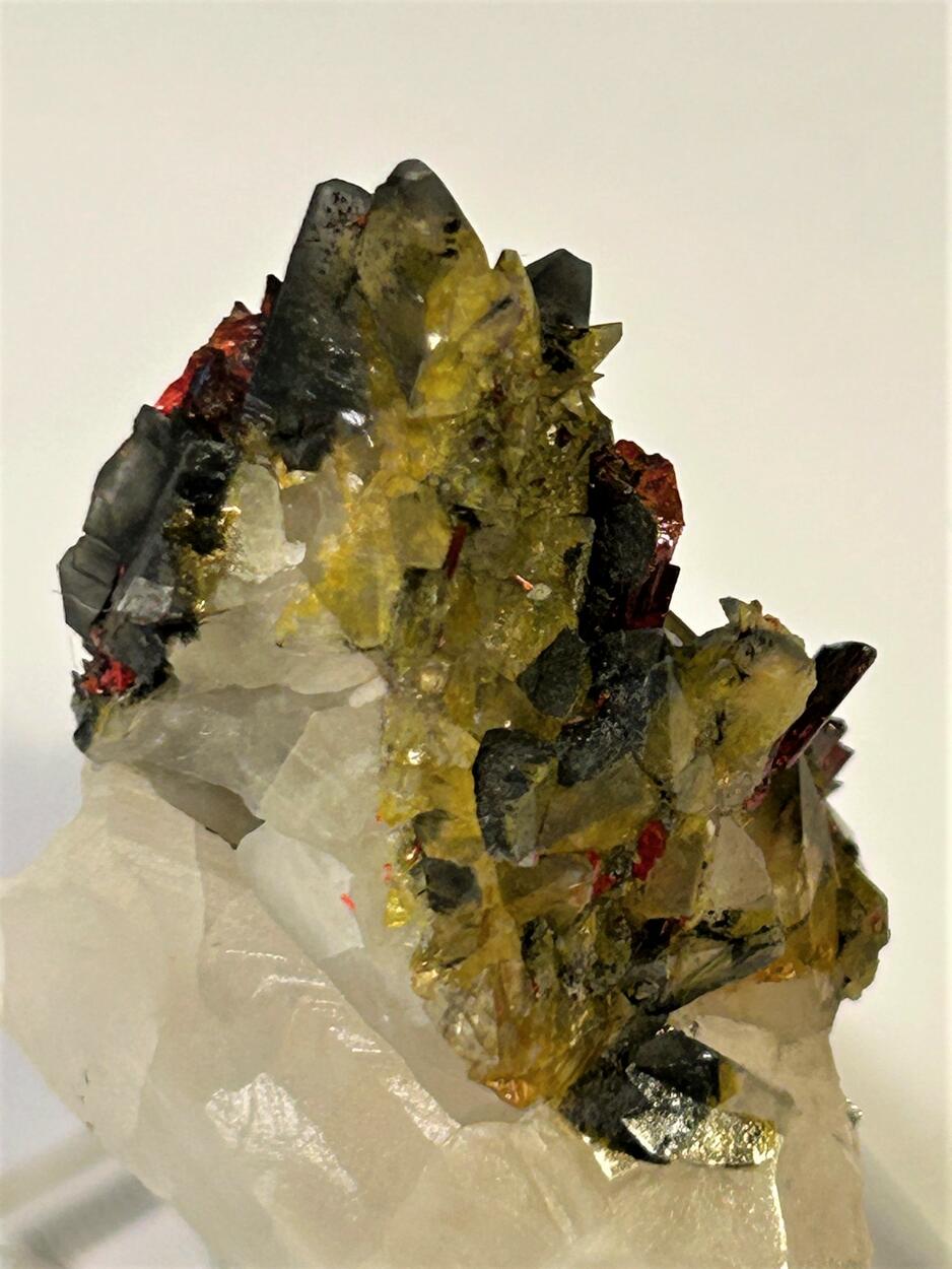 Realgar Orpiment & Calcite
