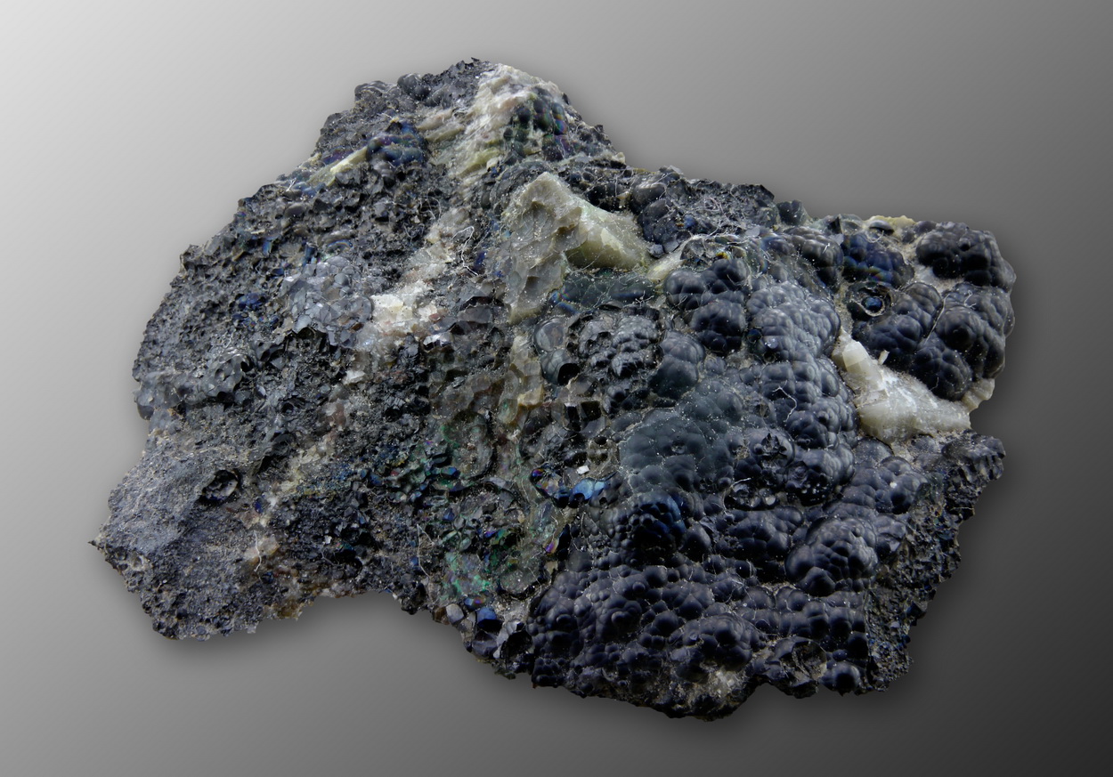 Uraninite Var Pitchblende