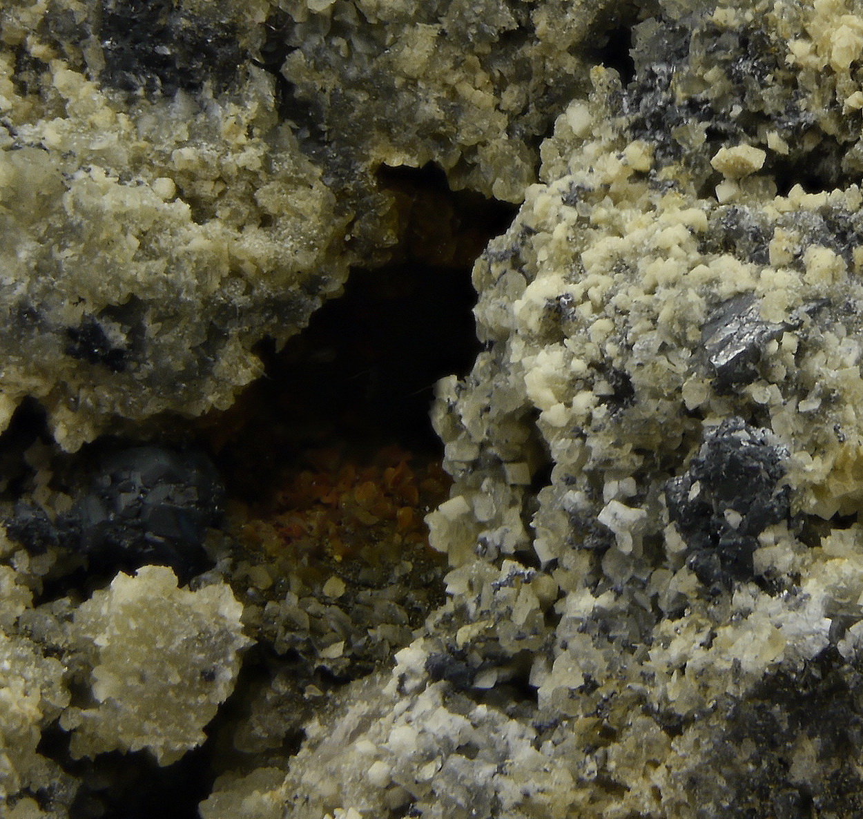 Freibergite & Pyrargyrite