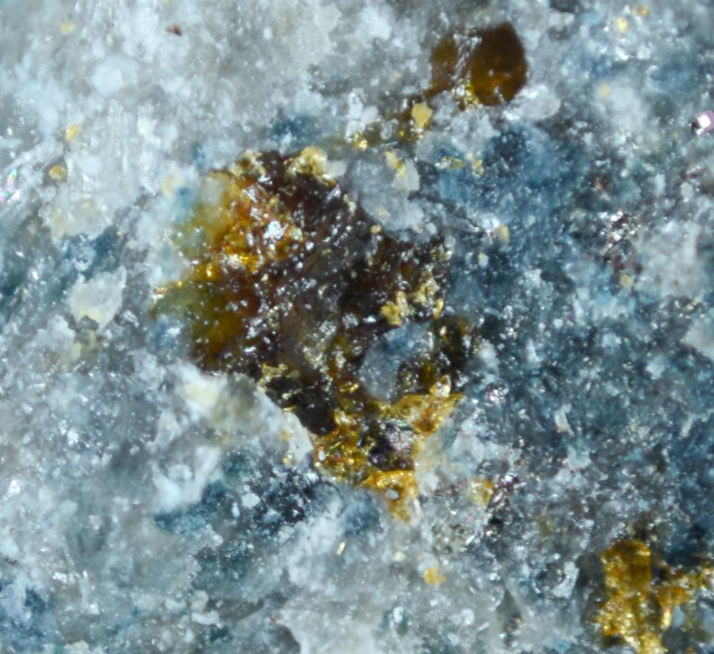 Ferrimuirite & Cerchiaraite-(Fe)