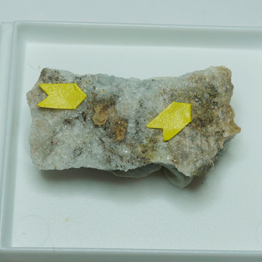 Calderónite & Pyromorphite