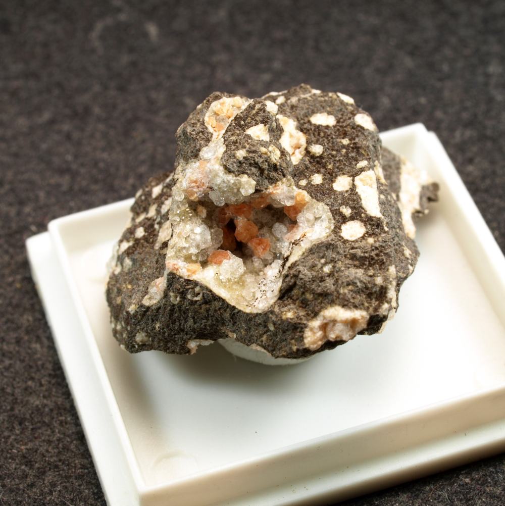 Gmelinite-K & Analcime