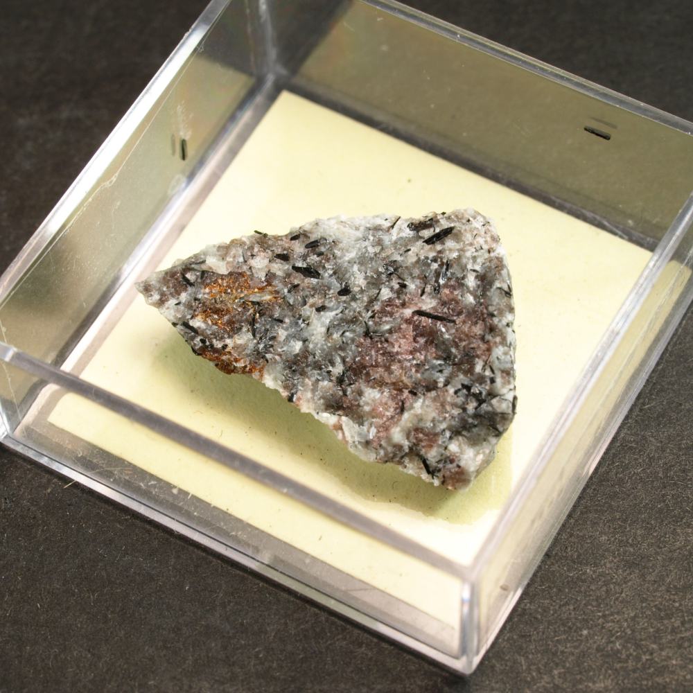 Pilanesbergite & Eudialyte