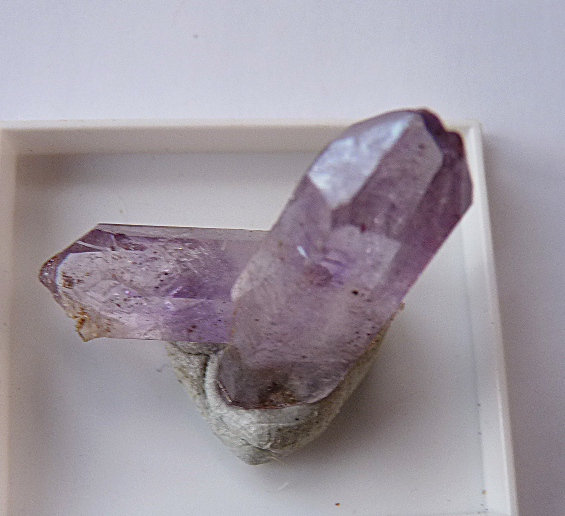 Quartz Var Amethyst