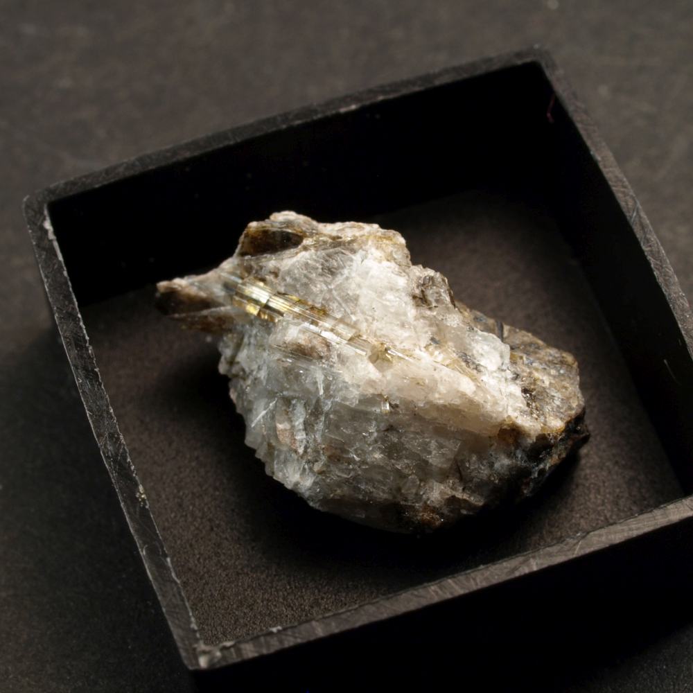 Hambergite