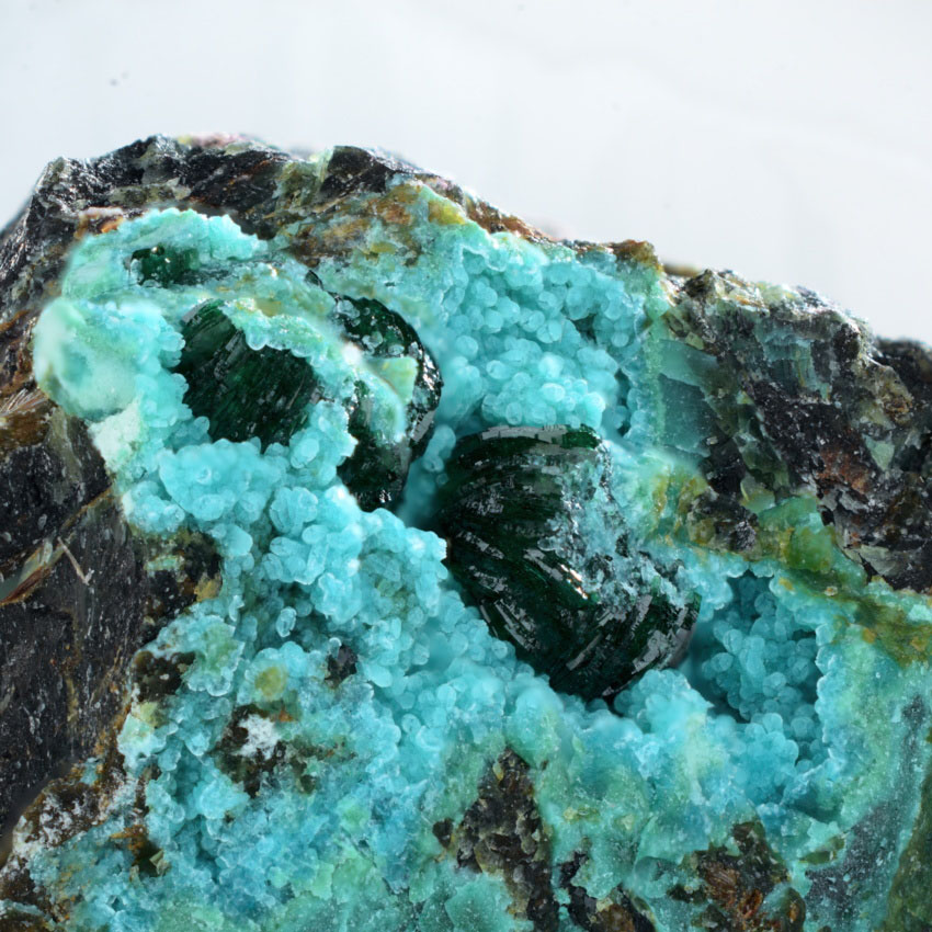 Brochantite