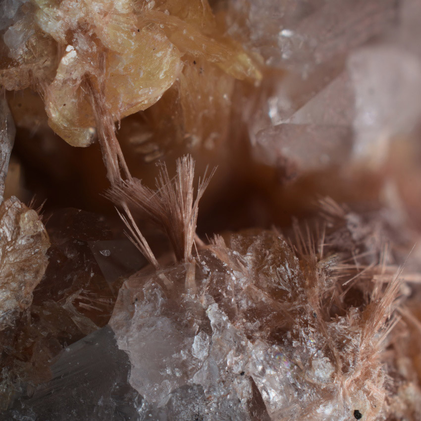 Sursassite & Tinzenite