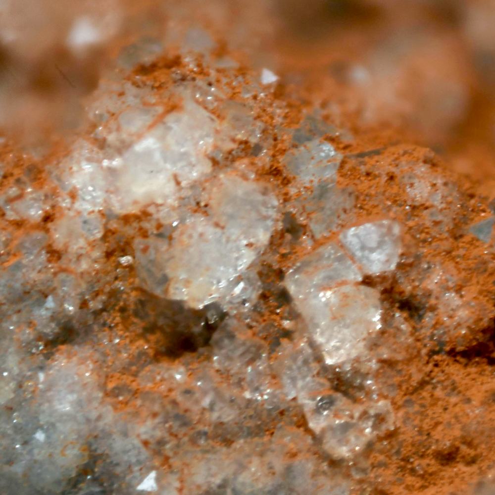 Fluornatrocoulsellite