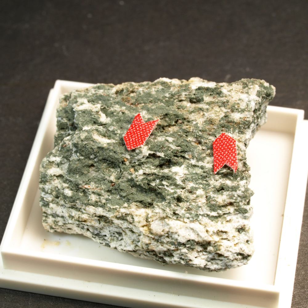 Keiviite-(Y) On Brookite