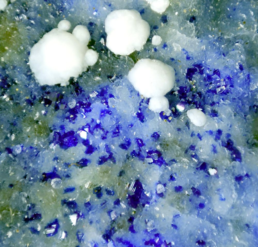 Callaghanite & Hydromagnesite