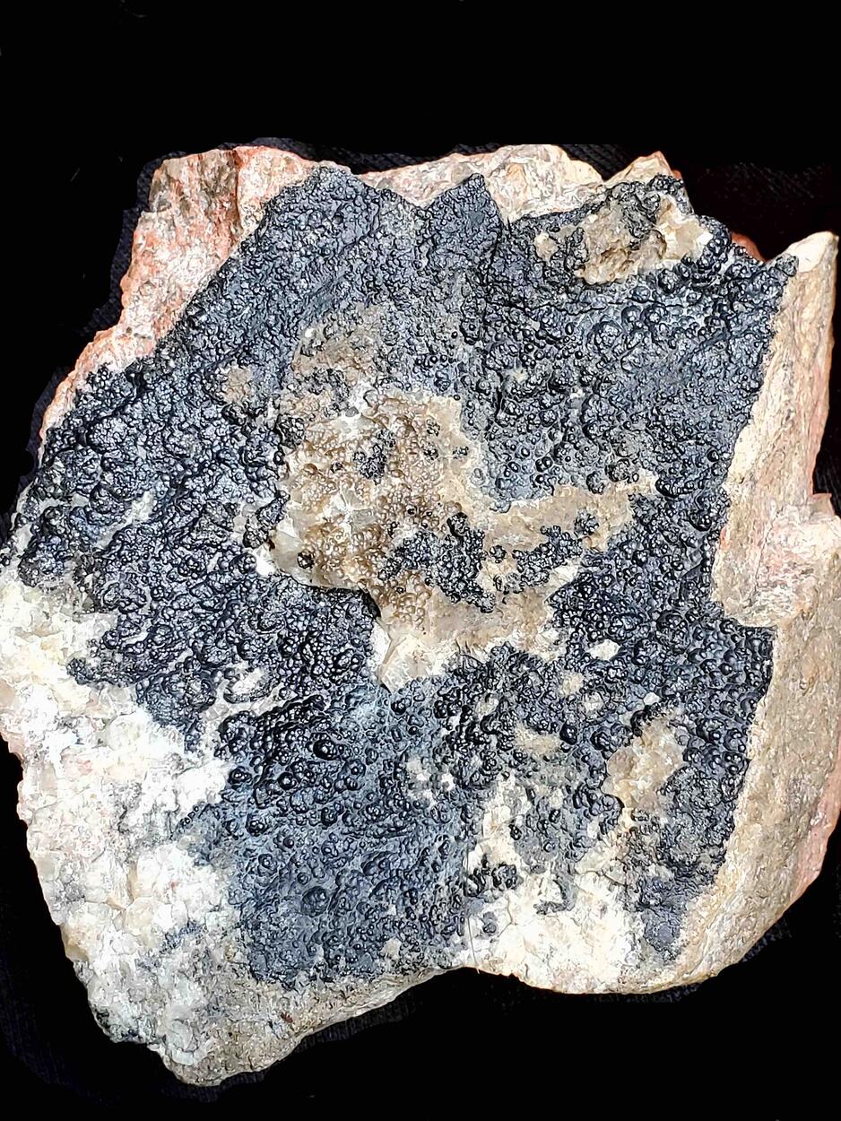 Uraninite