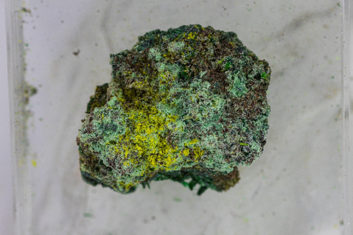 Guilleminite & Malachite