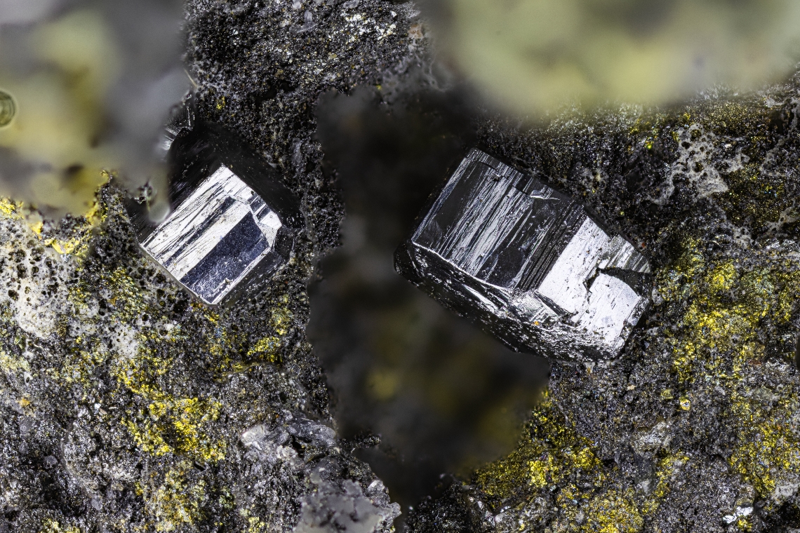 Stephanite & Polybasite