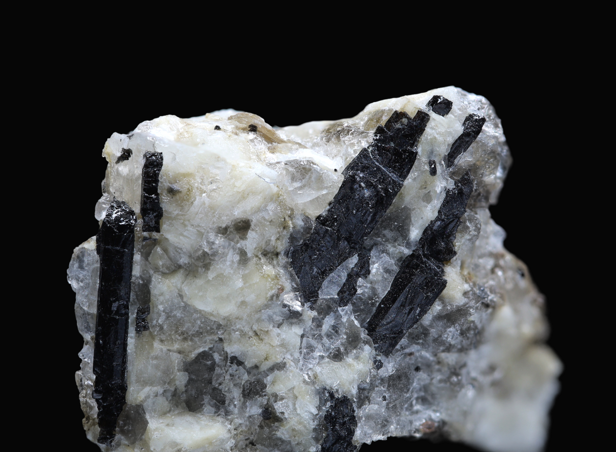 Tourmaline Var Schorl
