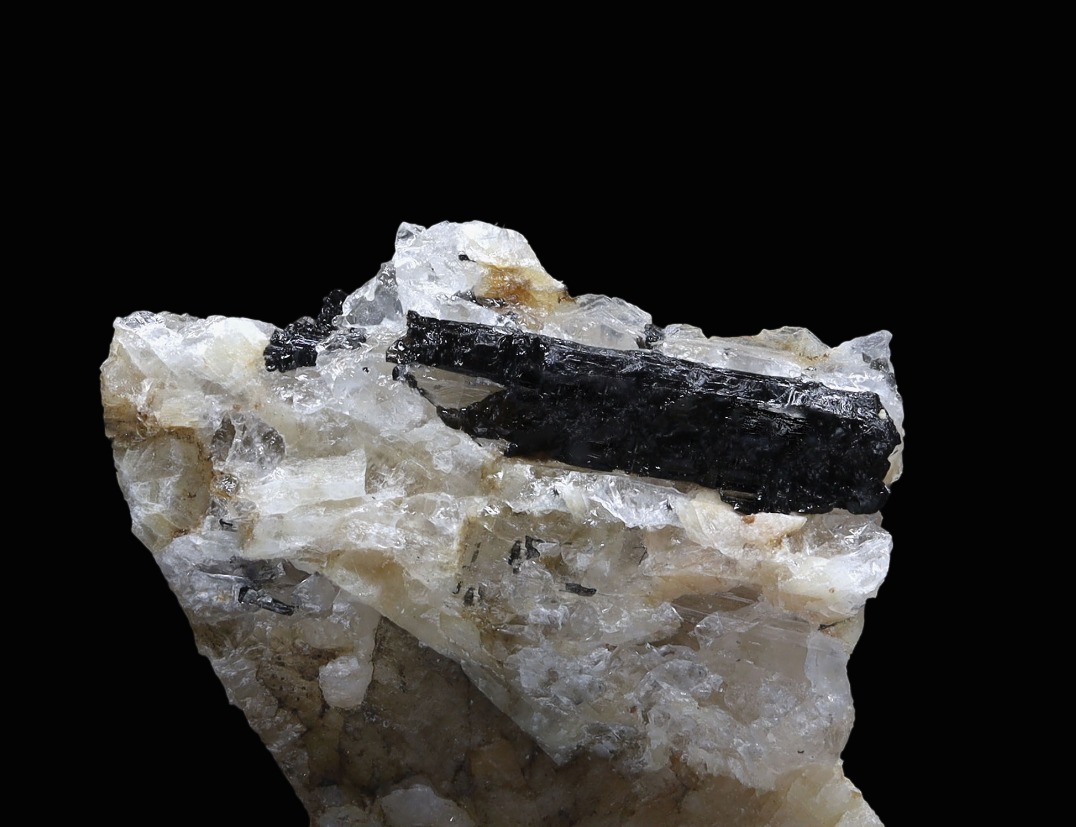 Tourmaline Var Schorl
