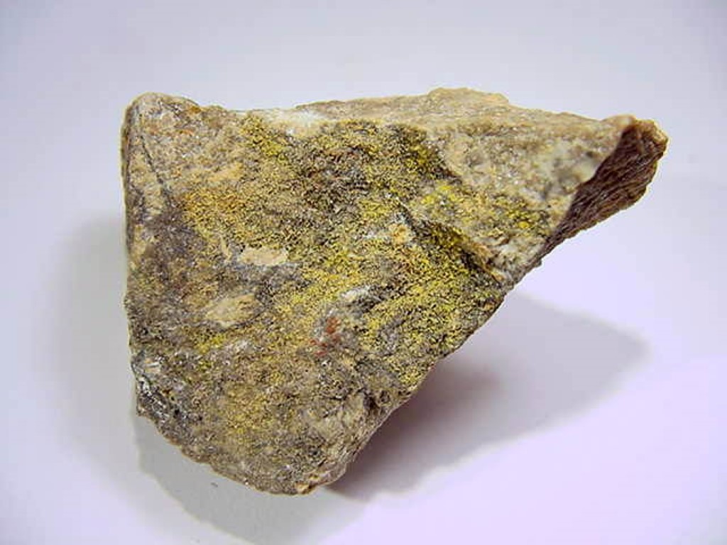 Boltwoodite