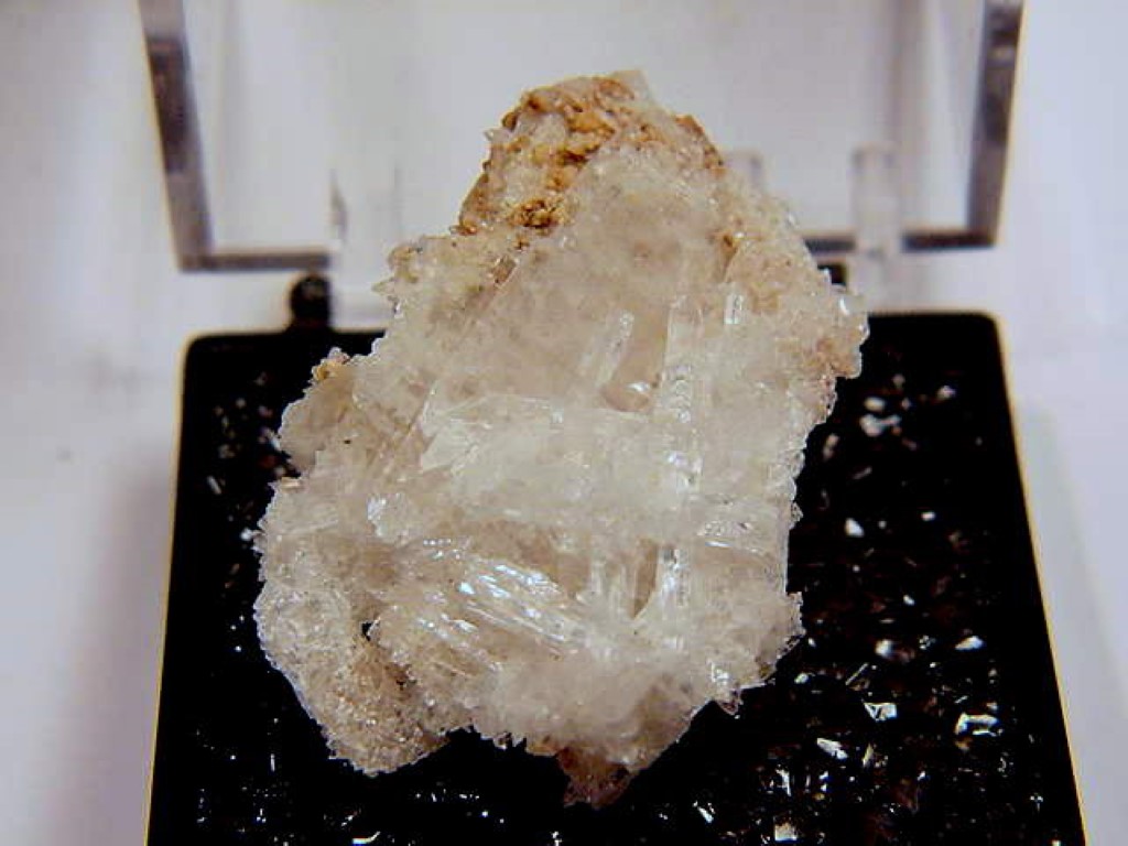 Meyerhofferite