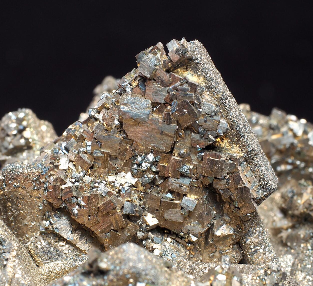 Baryte Pyrite & Marcasite
