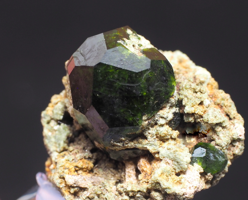 Demantoid